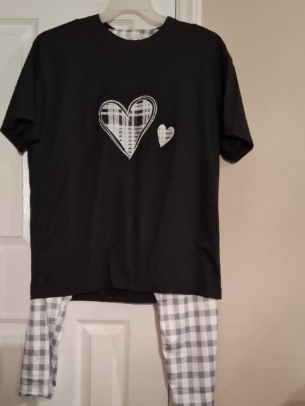 Women'sBlack Heart Graphic Top - Plaid Accent And Pajama Pants
